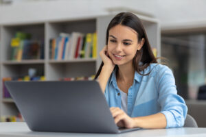 Aprendizado contínuo: como manter-se atualizado sem gastar muito?